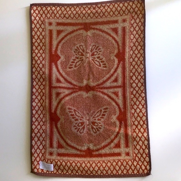 Lady Pepperell Other - Butterfly large hand towel vintage 1970s 1980s Lady Pepperell